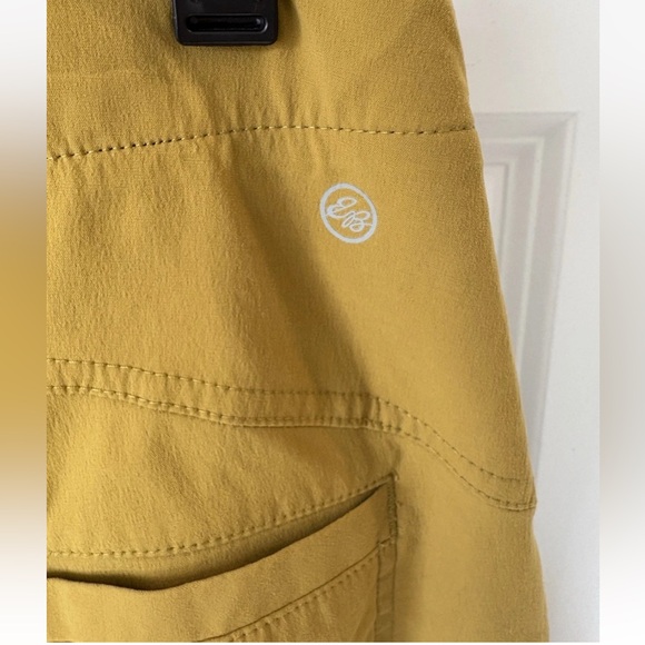 Eddie Bauer Hiking Pants Ankle Length Women's 6 Mustard Yellow Gorpcore Outdoor - Picture 5 of 8